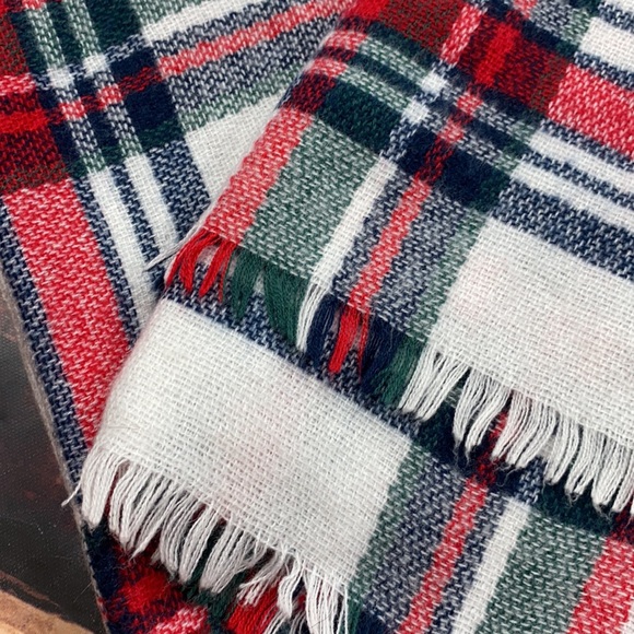 RELISTED Plaid Tartan Scarf Blanket Scarf Oversized - Picture 2 of 4